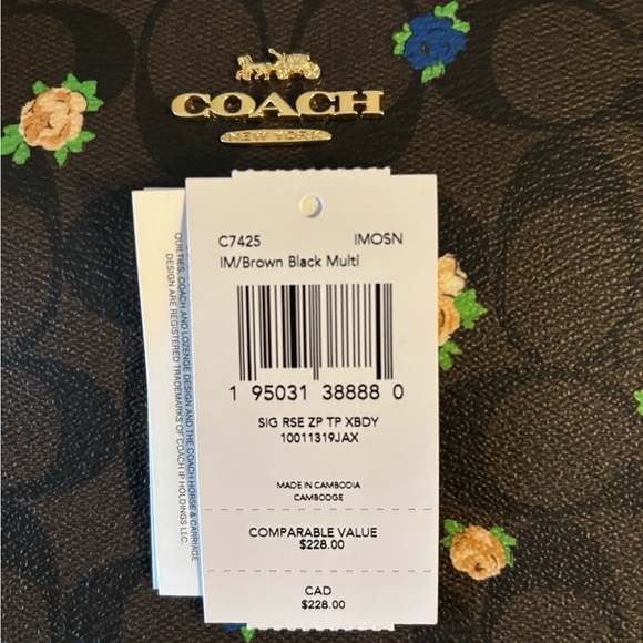 Coach crossbody - Picture 2 of 5